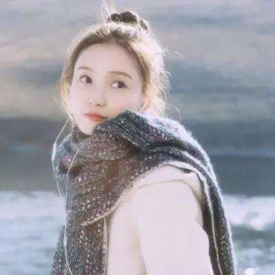 崔永元“一抽屉合同”杀伤力爆表：100多亿瞬间就没了